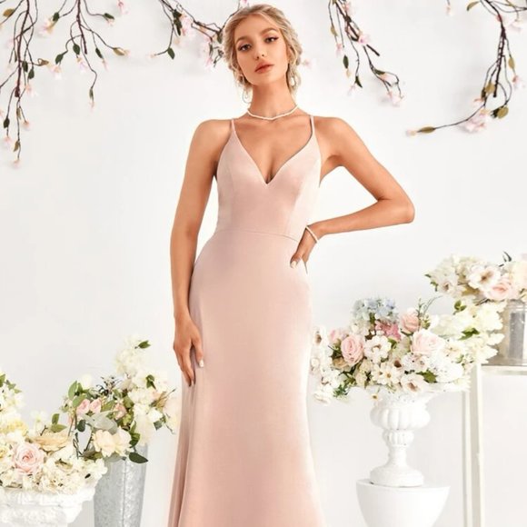 Backless, Lace Up Mermaid Hem Dress (Bridesmaid) - Picture 5 of 5